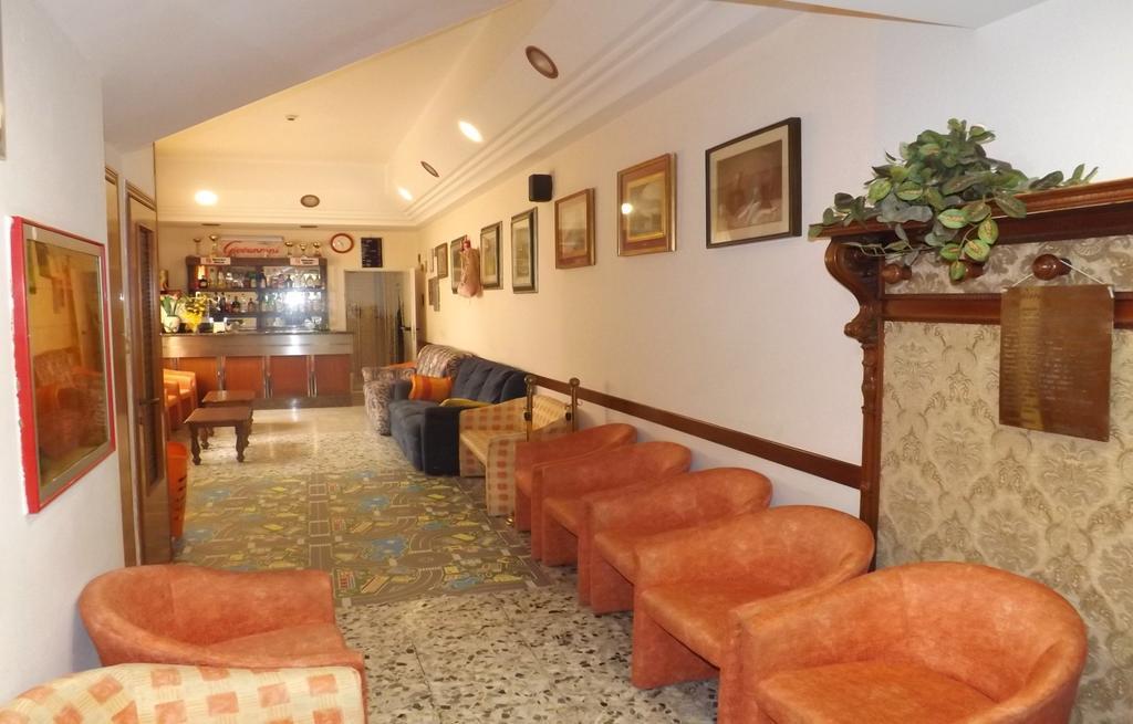 Hotel La Vela Μπελάρια-Ιτζέα Μαρίνα Εξωτερικό φωτογραφία