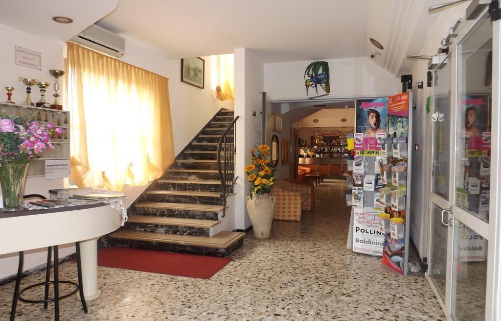 Hotel La Vela Μπελάρια-Ιτζέα Μαρίνα Εξωτερικό φωτογραφία