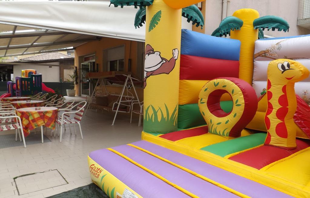 Hotel La Vela Μπελάρια-Ιτζέα Μαρίνα Εξωτερικό φωτογραφία
