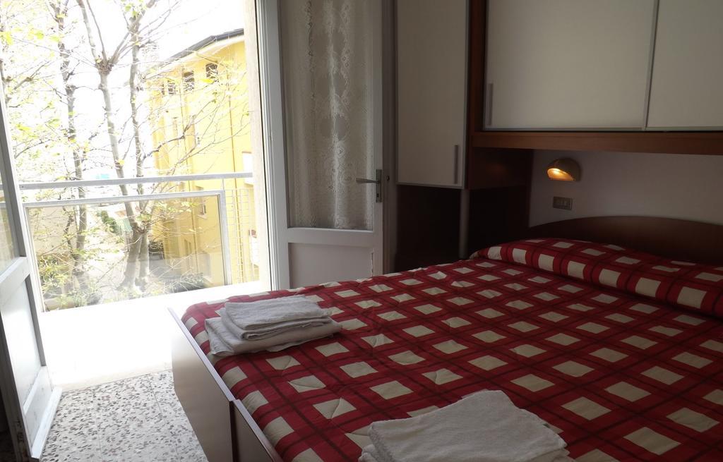 Hotel La Vela Μπελάρια-Ιτζέα Μαρίνα Δωμάτιο φωτογραφία